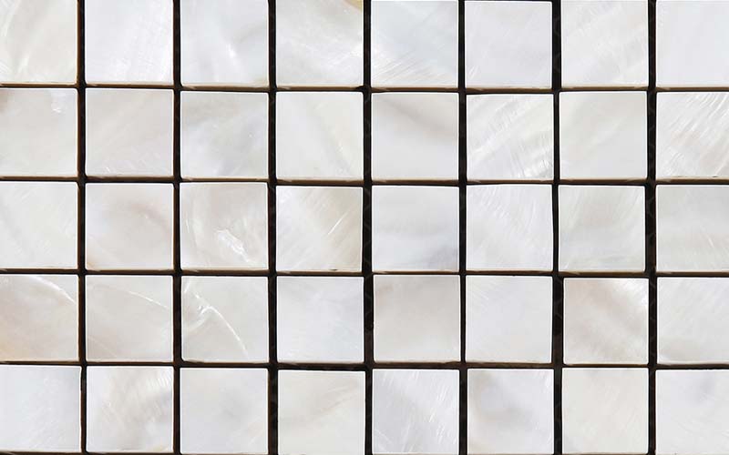 front side of mother of pearl mosaic tile - st031