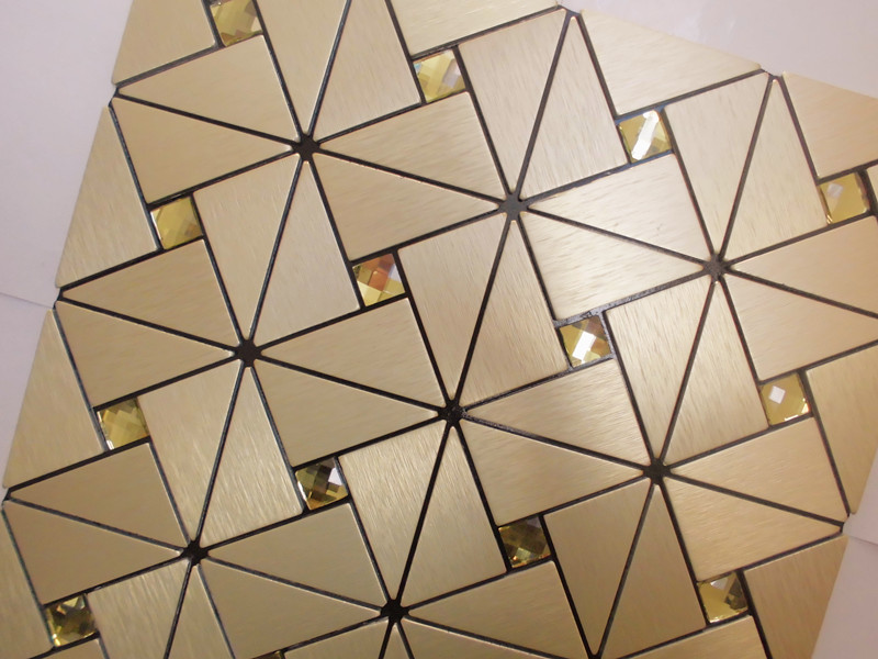 enlarged photo of the metallic mosaic tile aluminum stainless steel